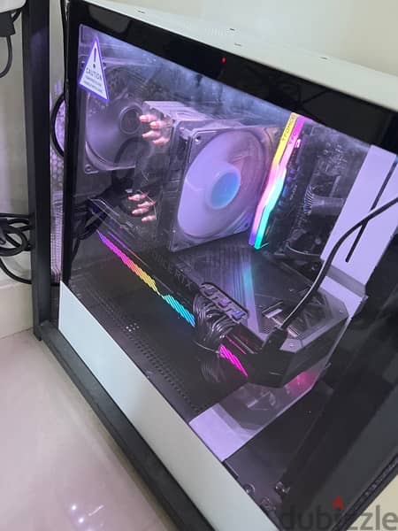 Intel Core i9 11900KF@3.5GHz , Asus ROG STRIX RTX 3070ti, 48 GB RAM 1