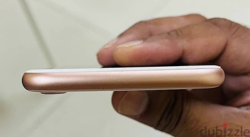 iPhone 8 Rose Gold 64Gb 3