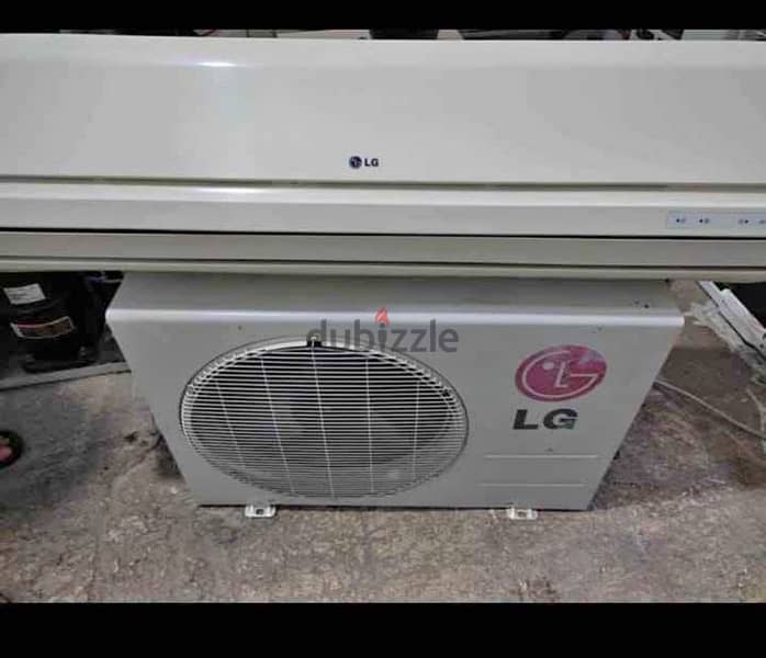 Good conditions  used split and window Ac for selling 2