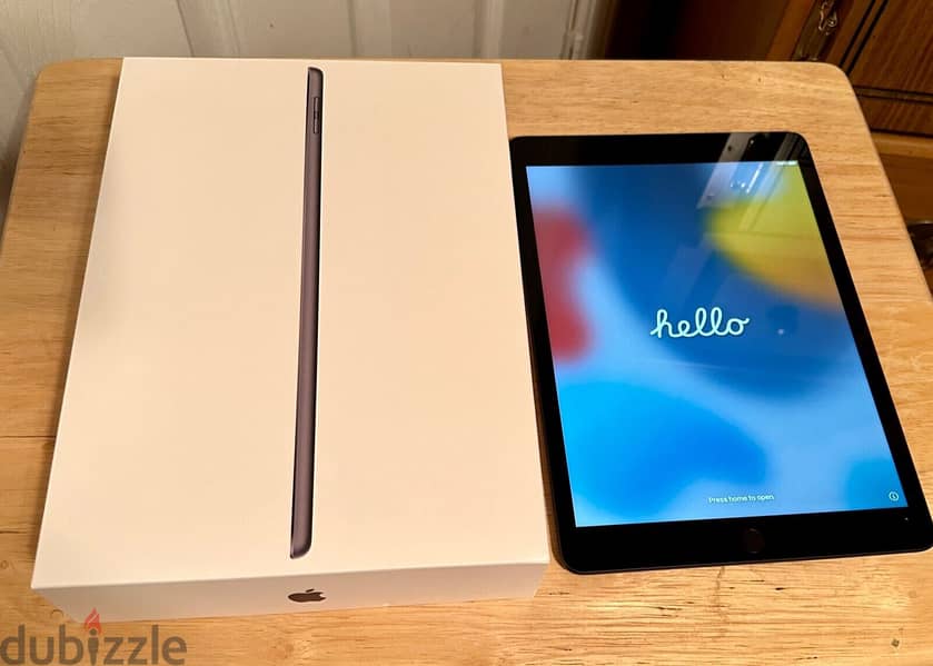 Apple i Pad 10.2" 9 t h Gen - Wi-Fi, 64 GB 0