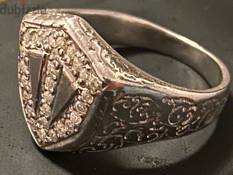 silver ring with pure Diamonds VS1 0