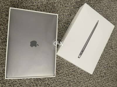 NEW !!SEALED 2021 Apple MacBook Air 13" | 2.2 GHz i7 | 8GB RAM