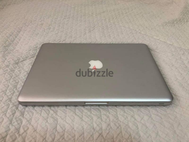 APPLE Mac Book Pro-  Intel Core 2 Duo- Ram 4GB- Hard 320GB- Nvidia VGA 4