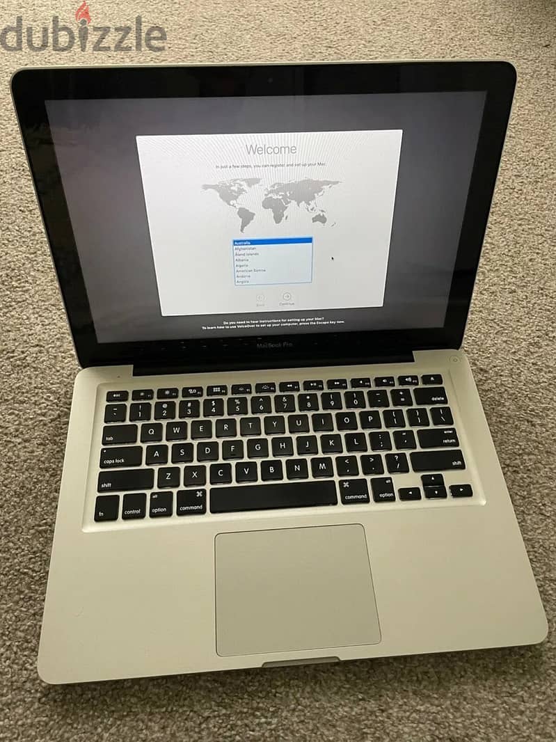 APPLE Mac Book Pro-  Intel Core 2 Duo- Ram 4GB- Hard 320GB- Nvidia VGA 5