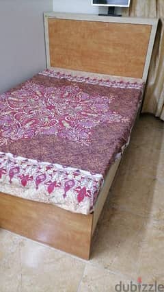 Single cot outlet olx