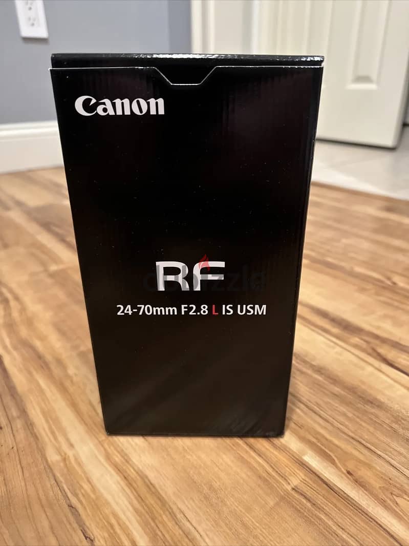 Canon RF 24-70mm F2.8 L IS USM Wide Angle Zoom Lens 0