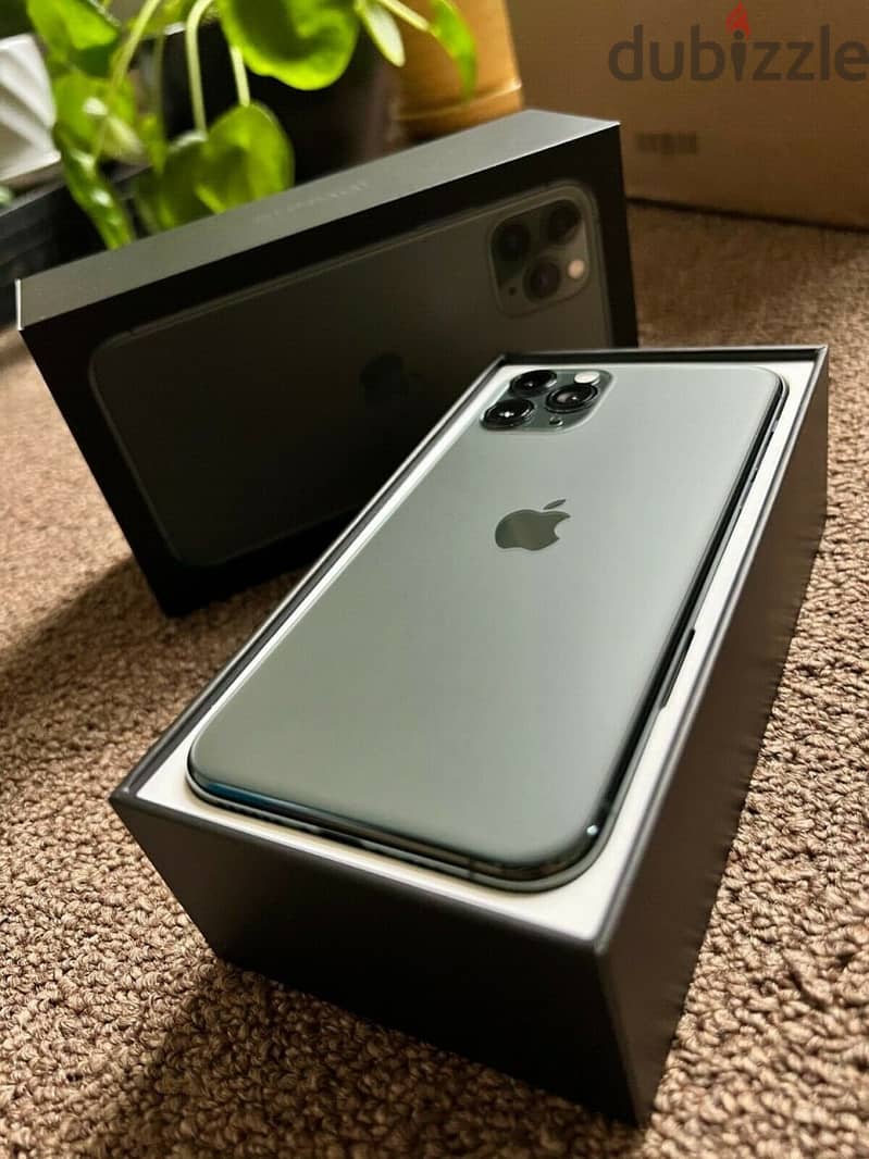 Apple iPhone 11 Pro 64 , 256 , 512 GB 1