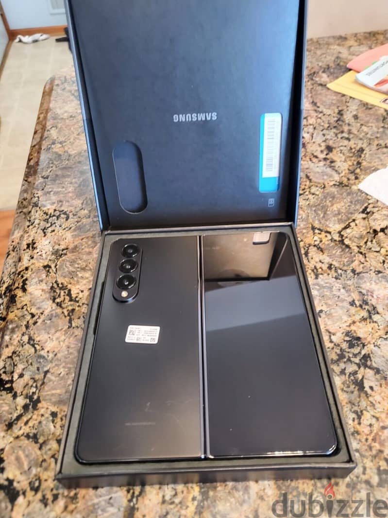 Samsung - Galaxy Z Fold 4 12GB RAM 256GB / 512GB 0