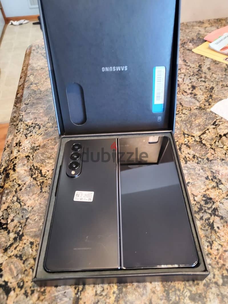 Samsung - Galaxy Z Fold 4 12GB RAM 256GB / 512GB 0