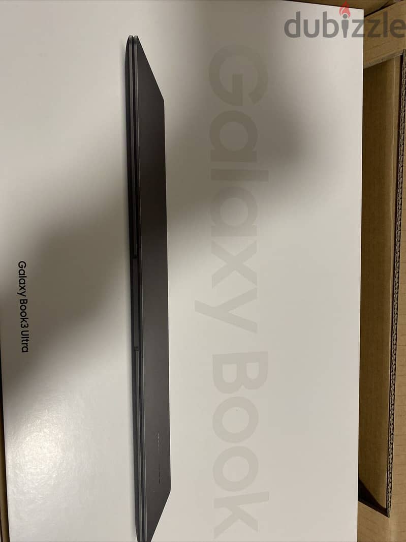 Samsung Galaxy Book 3 Ultra 0