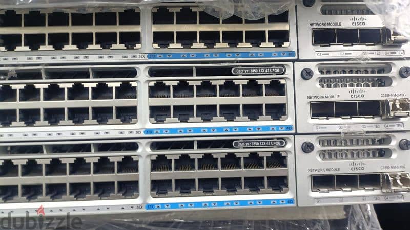 Cisco 9300 48 port uplink 10 G 8