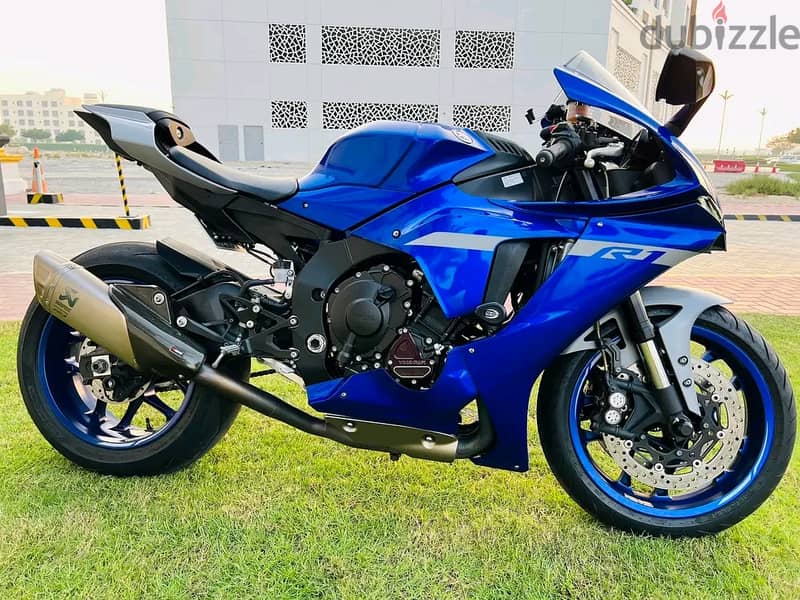 2020 Yamaha YZF R1 (+971561943867) 0