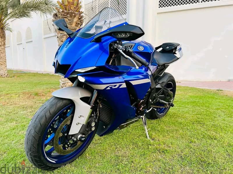 2020 Yamaha YZF R1 (+971561943867) 3