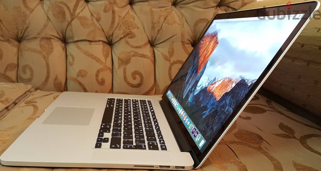 Retina Mac Book Pro-Intel Core i7 Pro-  8GB+ SSD 256-ريتينا ماك كور i7 7