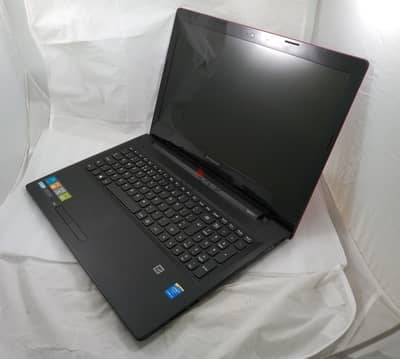 Excellent Condition Lenovo IdeaPad Laptop - Intel Core I3 Pro - Ram 4G