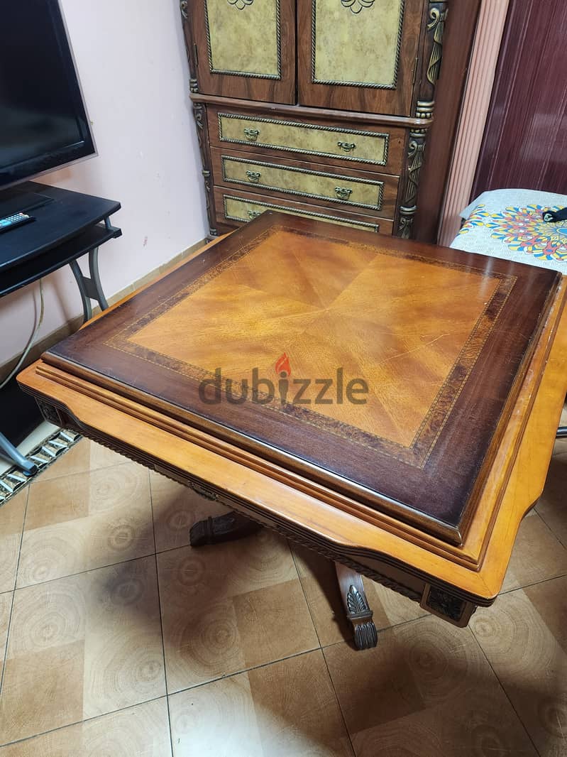 Wooden Table  for sale in excellent condition 3