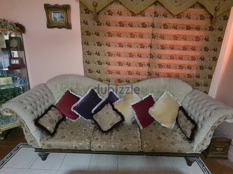 Sofa sets available for sale in good condition 4