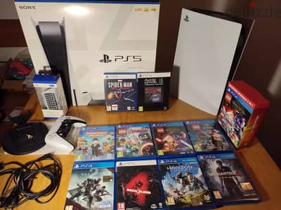 Sony PS5 Blu-Ray Edition Console - White (825GB) + 11 Video Games -