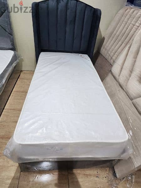 bed and mattress 6