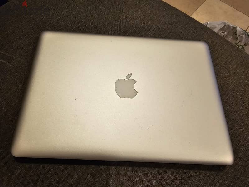 Apple MacBook Pro 13-inch 5