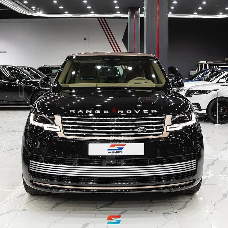 Range Rover SV Long 2024 0