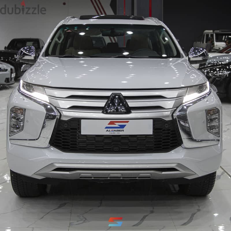 Mitsubishi Montero 2023 0