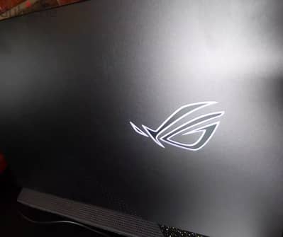 ASUS ROG Strix G17 G713RC-RS73 Gaming Laptop 1