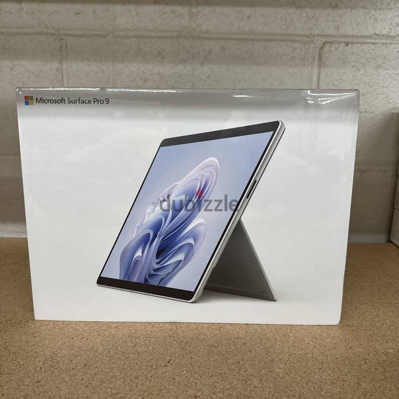 Microsoft - Surface Pro 9 – 13" – Intel Evo Core i7 - 16GB – 256GB SSD 0