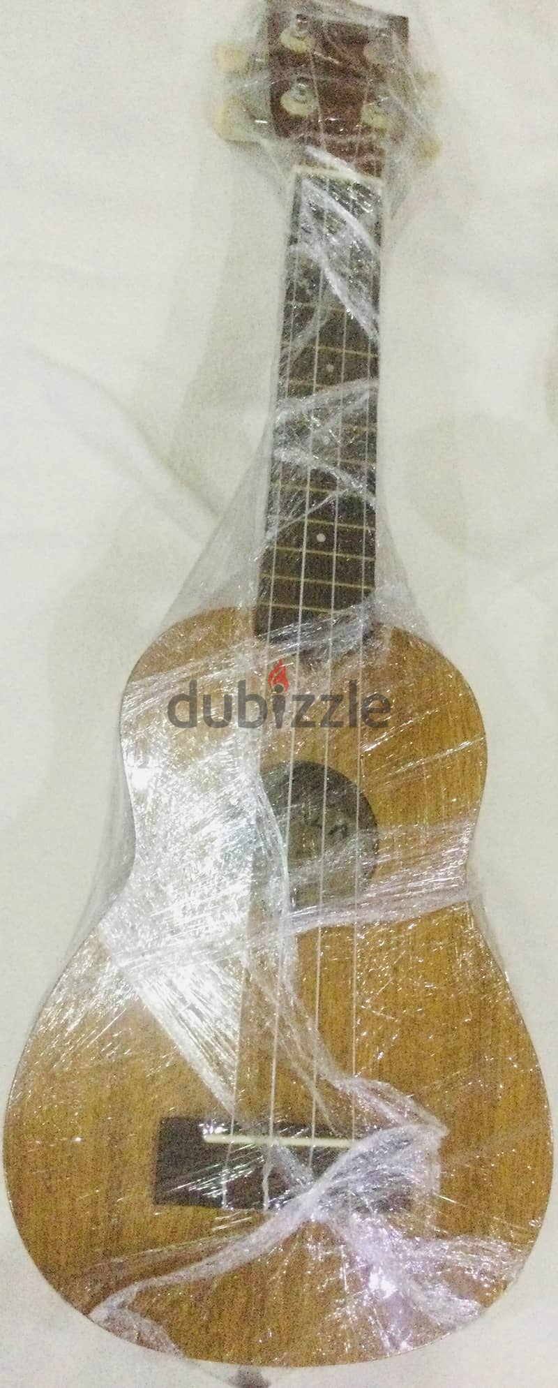 Makala original ukulele for sale only 200 sr 0