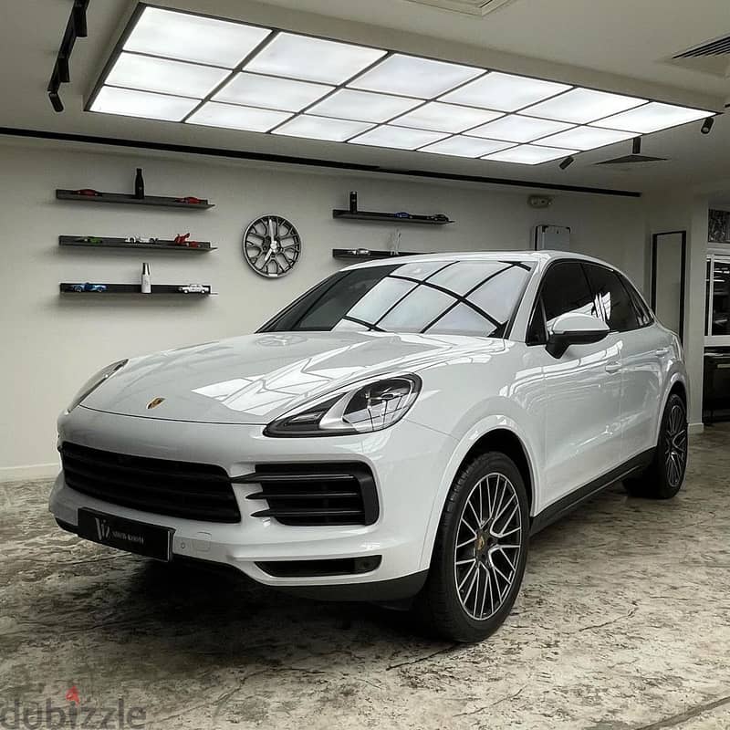 Porsche Cayenne 2023 0