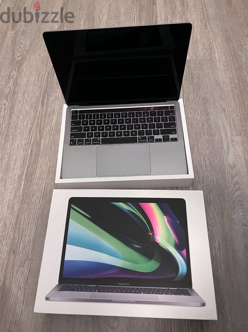 APPLE MacBook Pro 13.3"  - M1, 256 GB SSD 0