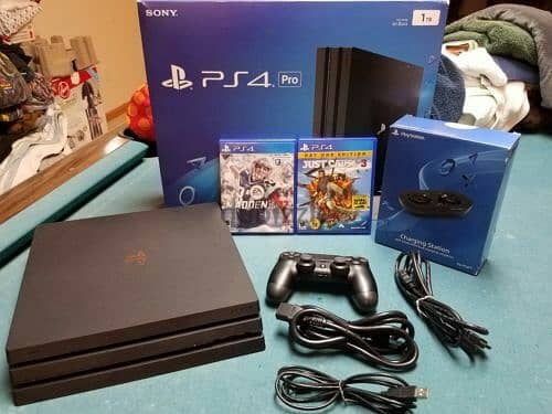 Sony - Geek Squad Certified PlayStation 4 1TB Console 1