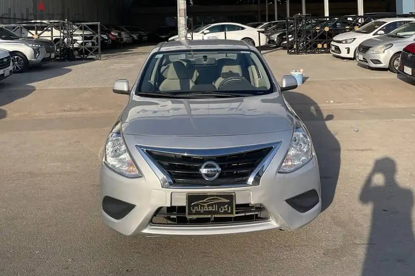 Nissan Sunny 2022 0