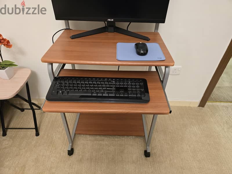 Computer Table (Without Monitor, keyboard & mouse) 4