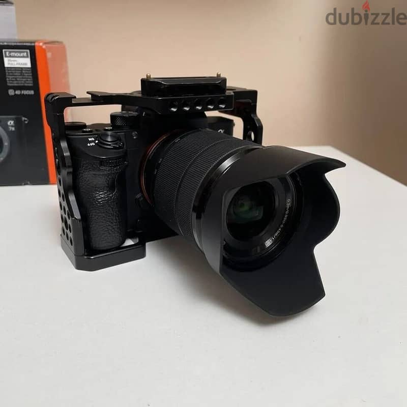 Sony - Alpha a7 III Mirrorless FE 28-70 mm F3.5-5.6 OSS Lens 0