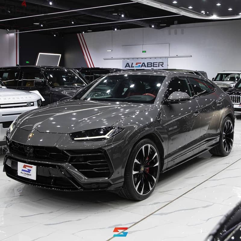 Lamborghini Urus 2021 0