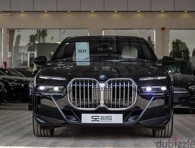 BMW 740i 2023 ناغي m kt