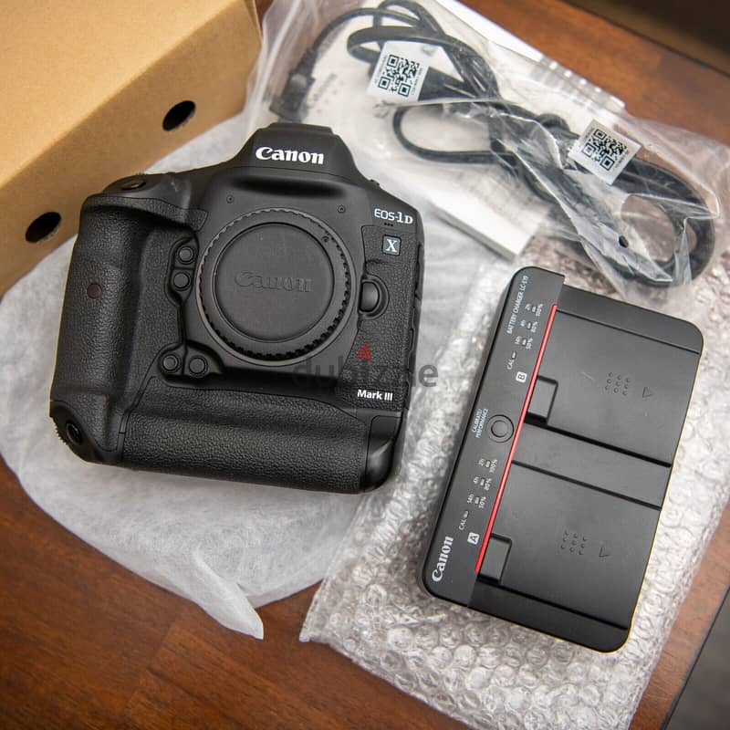 CANON E O S - 1D X MARK III  (BODY ONLY) 0