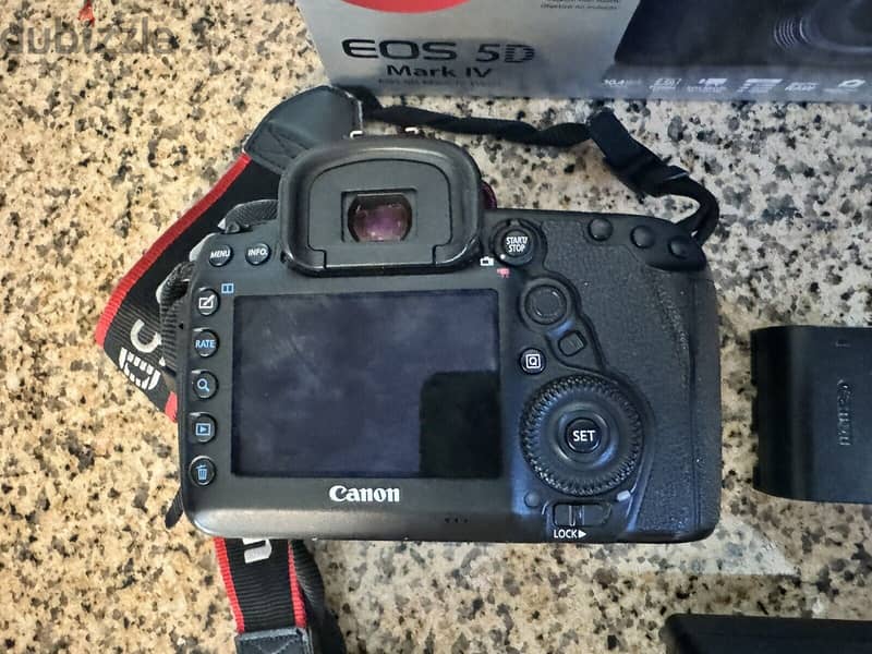 Original sealed in box Canon EOS 5D mark IV only body 2