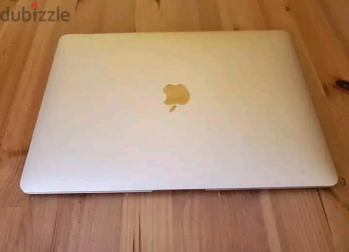 Brand New sealed in box Apple MacBook Pro 2022 3