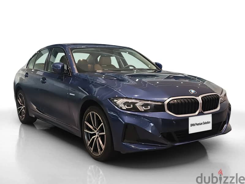 BMW 320i Sedan 2023 0