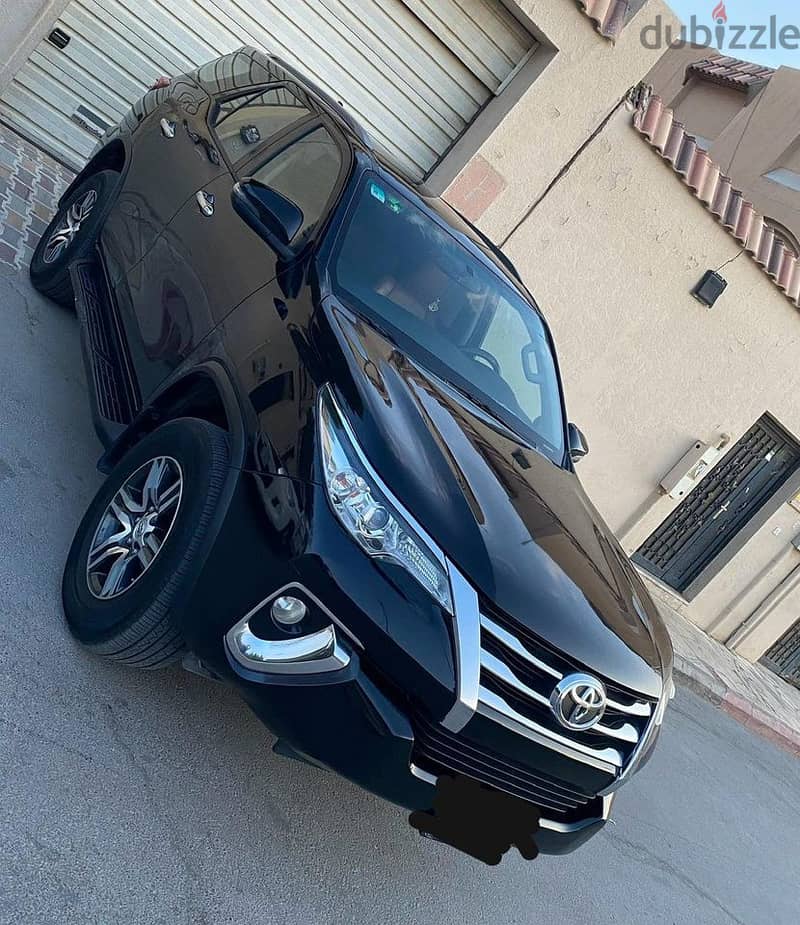 Toyota Fortuner 2018 0