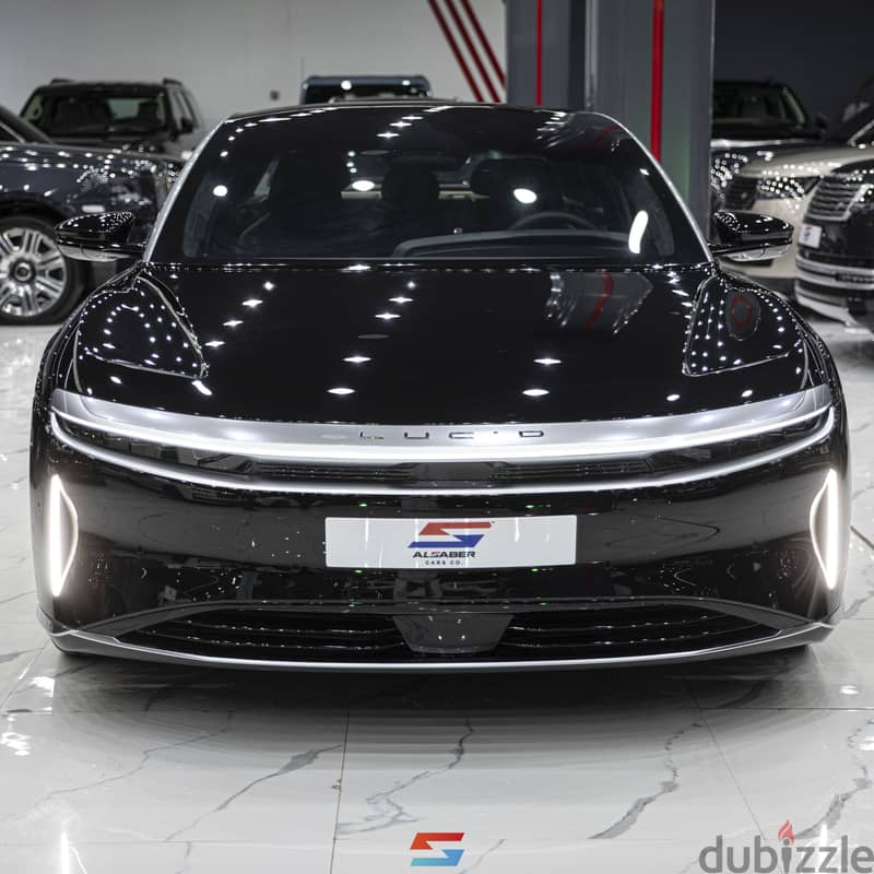 Lucid Air Touring 2024 0