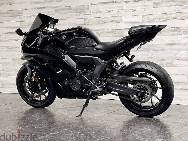 2023 Yamaha R7 +974 66574363 1