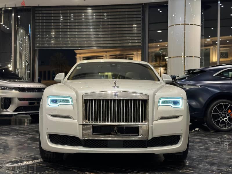 Rolls Royce Ghost 2016 0