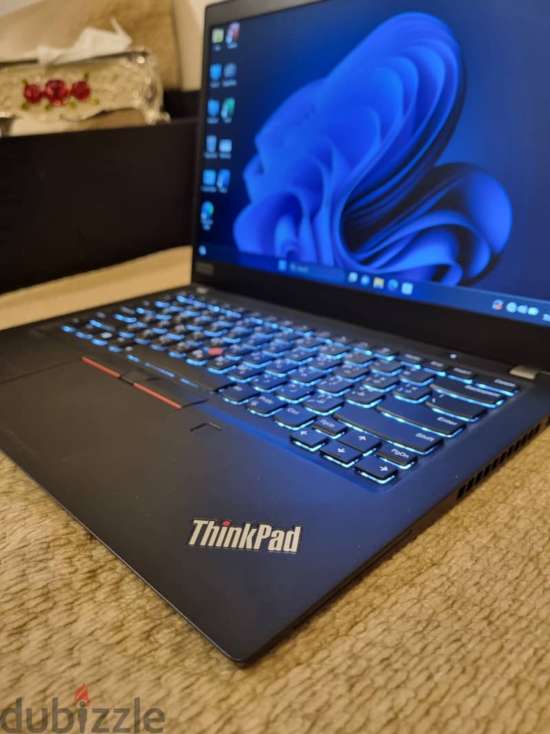 Touch Lenovo T14s- Intel Core i7- Ram 16-  لاب توب شاشة لمس  لينوفو i7 3