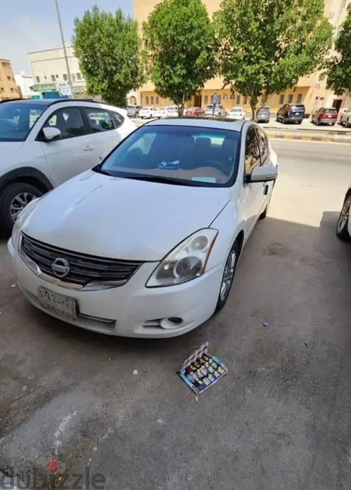 Nissan Altima 0