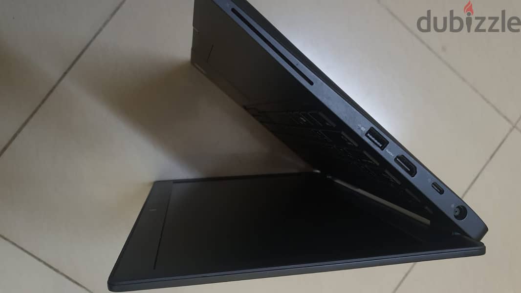 Dell Latitude e5280,i5 7th Generation,Ram:8GB+Hard Disk:256 Gb SSD 3