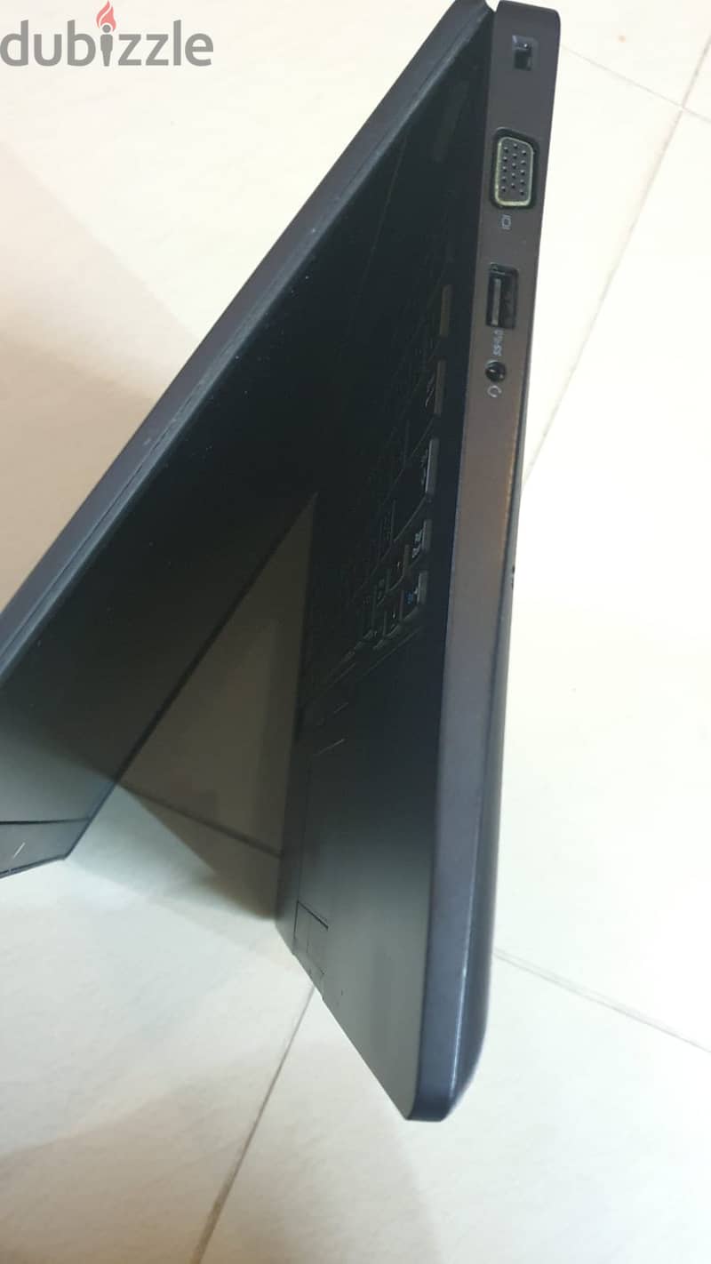 Dell Latitude e5490 , i5 7th Generation Ram:8GB+Hard Disk:256 Gb SSD 3