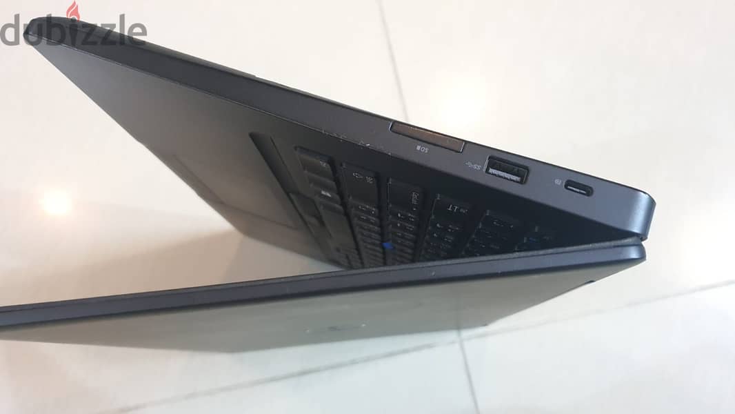 Dell Latitude e5490 , i5 7th Generation Ram:8GB+Hard Disk:256 Gb SSD 4